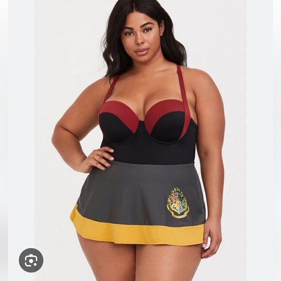 Torrid Harry Potter Hogwarts Push Up Demi Swimsuit NEW - Picture 1 of 9